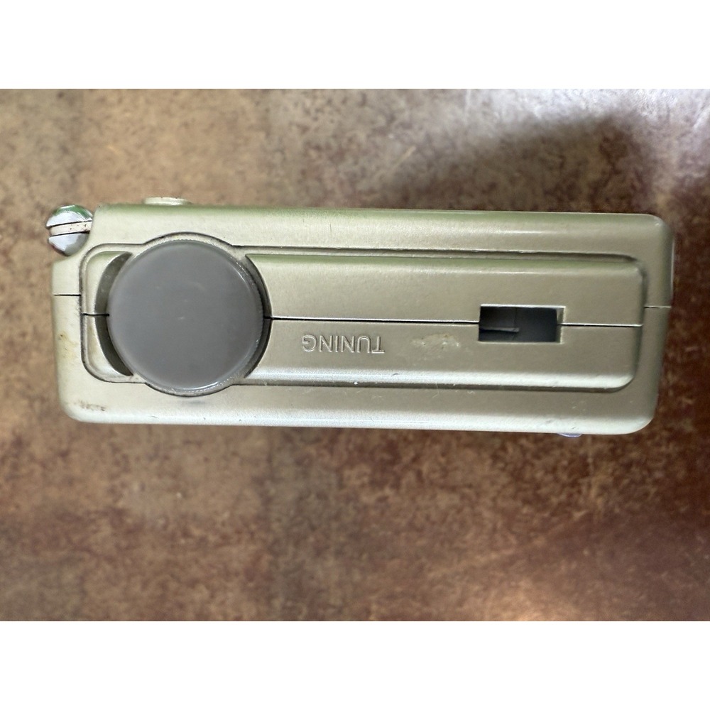 Works BELL & HOWELL SHORTWAVE RADIO AM/FM MW SW 9 BAND WORLD RECEIVER MW.SW1-7 - Picture 3 of 8
